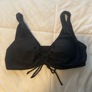 Women’s bikini top, size medium